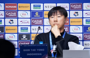 Sepak Bola: Timnas Indonesia Lolos 8 Besar, Kontrak Shin Tae-Yong Diperpanjang Sampai 2027 Shin Tae Yong